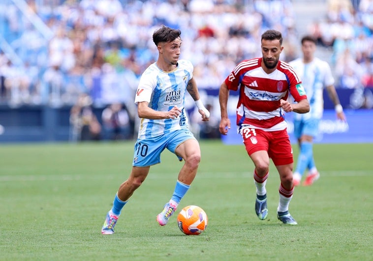 El Málaga pone a la venta para los abonados las entradas para el derbi frente al Granada